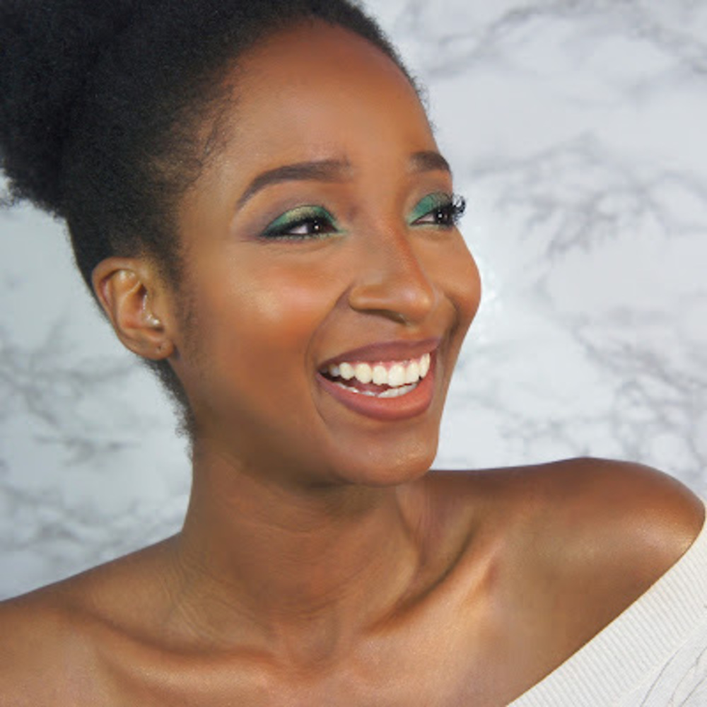 Meet your Posher, Dominique